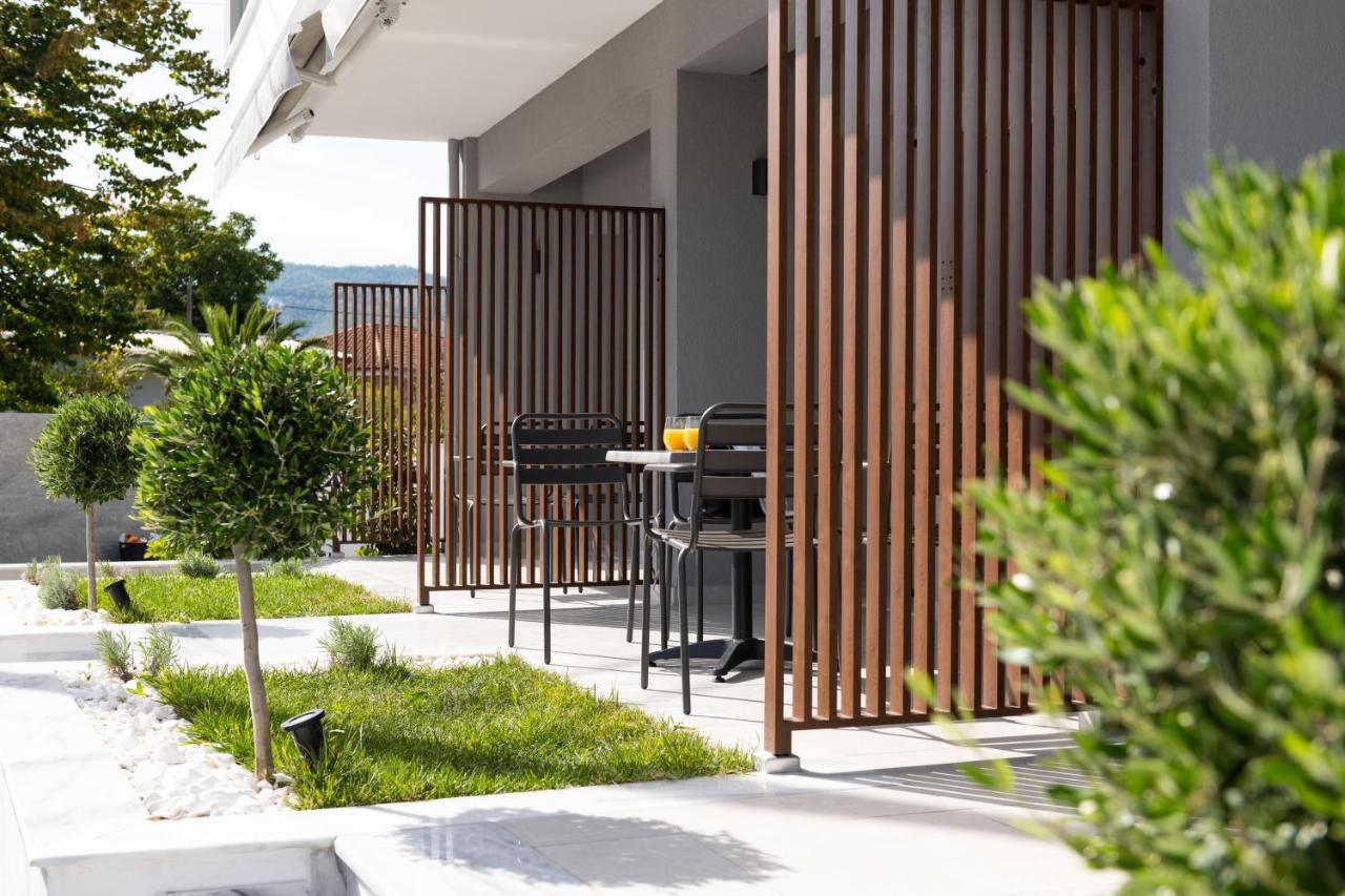 Afros Suites Olympiada Exterior foto