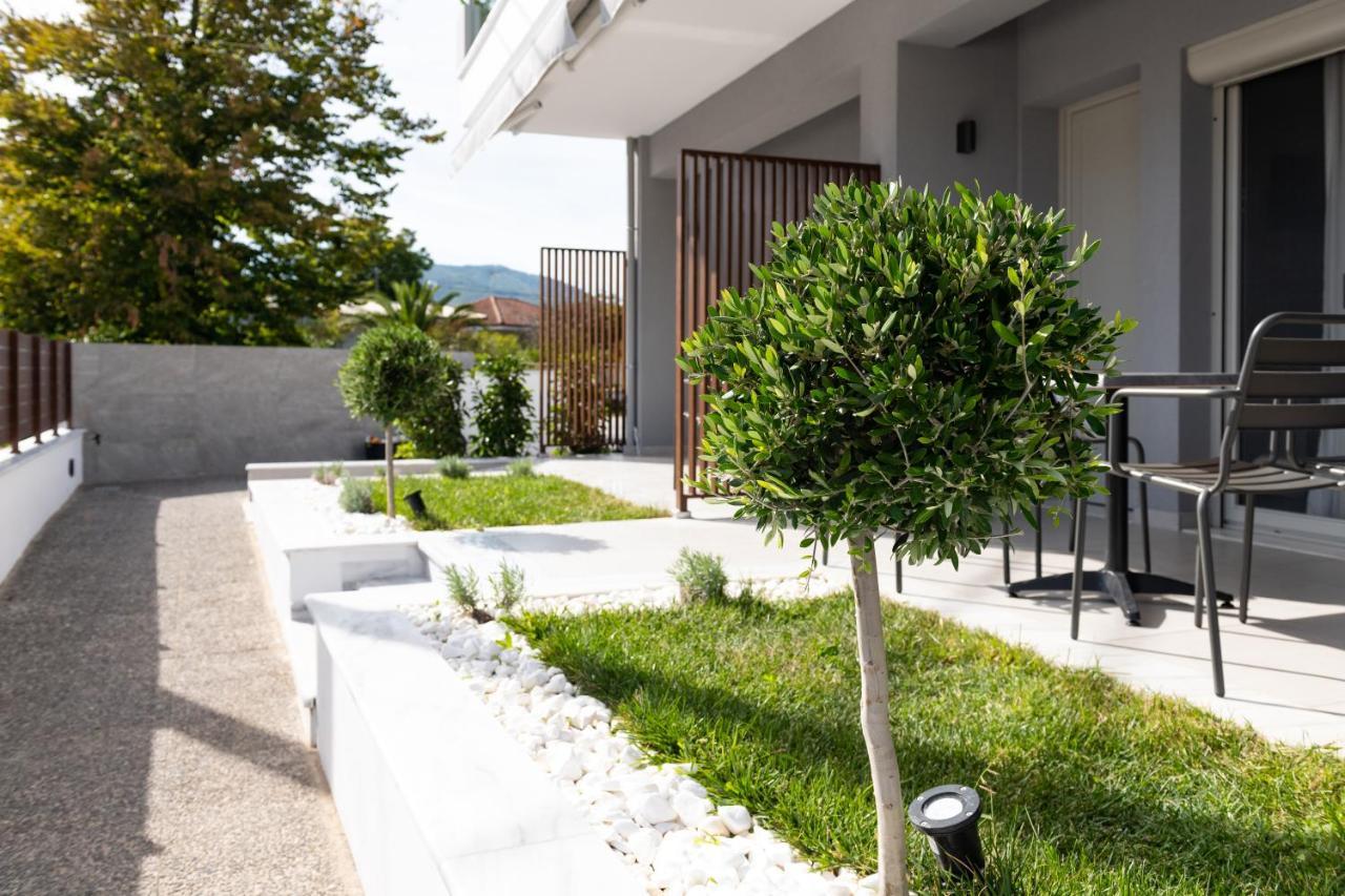 Afros Suites Olympiada Exterior foto